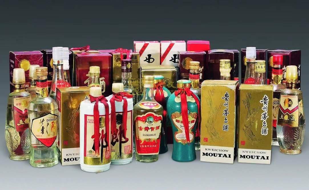 乌拉特中名酒回收